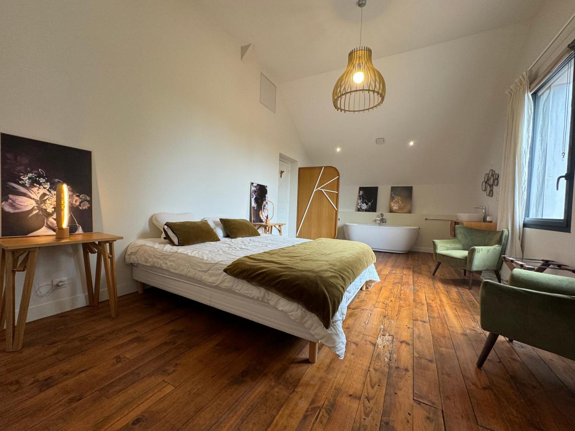 Demeure De Charme Vue Riviere Perigueux Piscine Parking Bed & Breakfast Eksteriør bilde